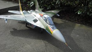 MiG 29 seitl.jpg