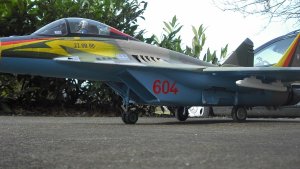 MiG-29 seite.jpg