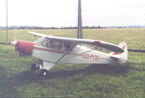 Piper PA 18 Super Cub.jpg